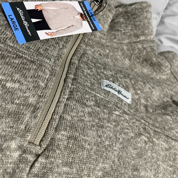 Eddie Bauer 1/4 zip sweater Fleece - Picture 2 of 4